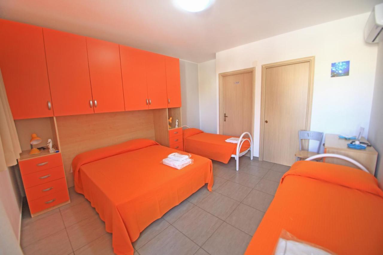 B&B Tramonti Del Sud Лече Екстериор снимка