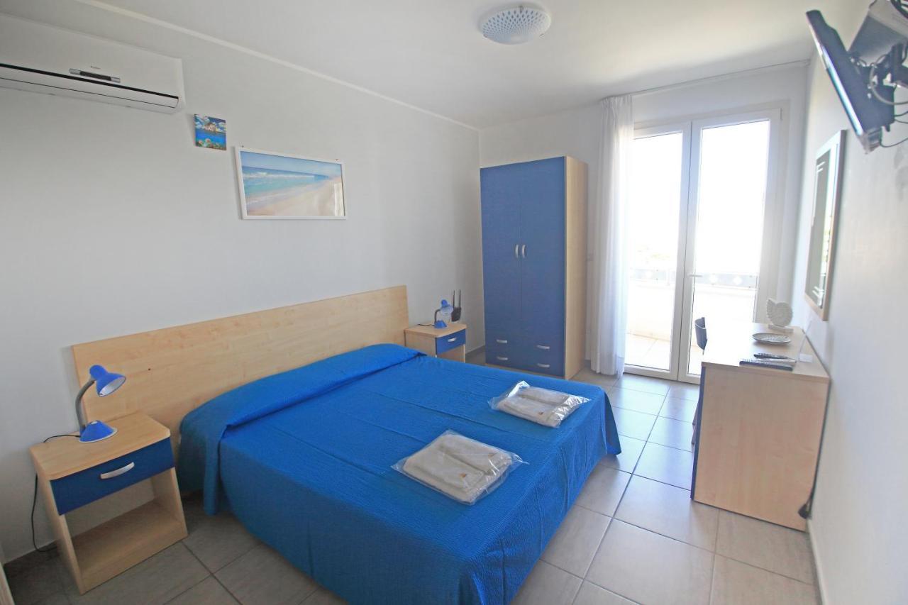 B&B Tramonti Del Sud Лече Екстериор снимка