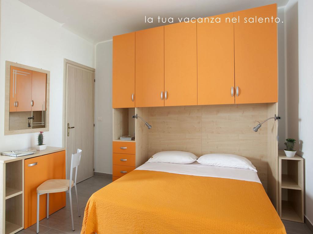 B&B Tramonti Del Sud Лече Екстериор снимка