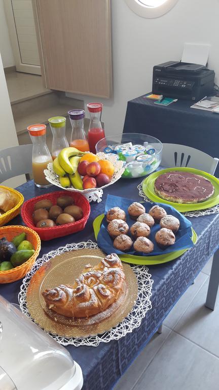B&B Tramonti Del Sud Лече Екстериор снимка